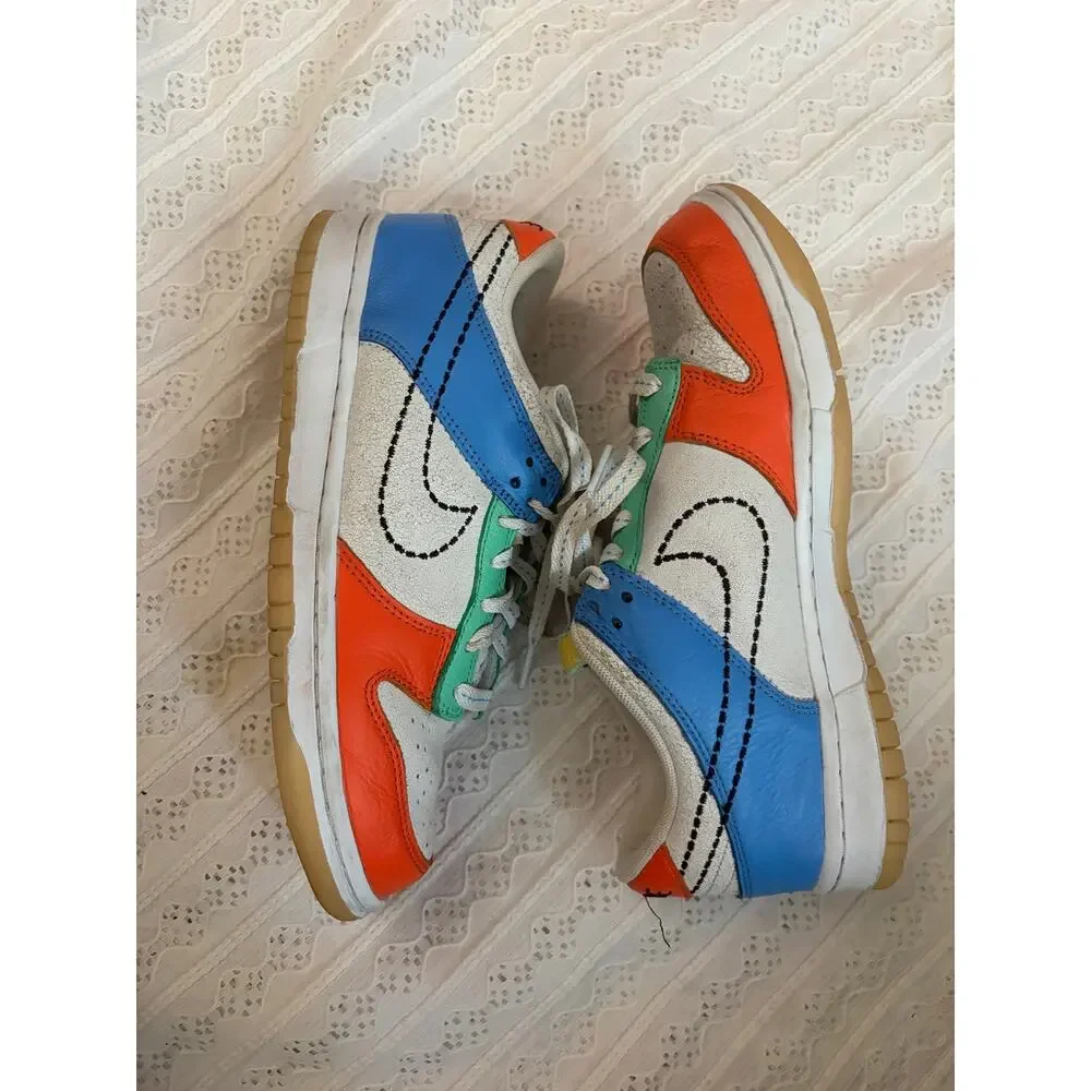 Nike Dunk Low SE Lottery Malachite Orange DX3363-100 Men's 7 Women's 8.5